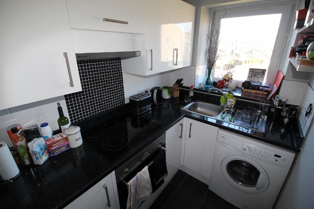  Image of 1 bedroom Flat to rent in Roslin Street Aberdeen AB24 at City Centre Aberdeen Aberdeen, AB24 5NT