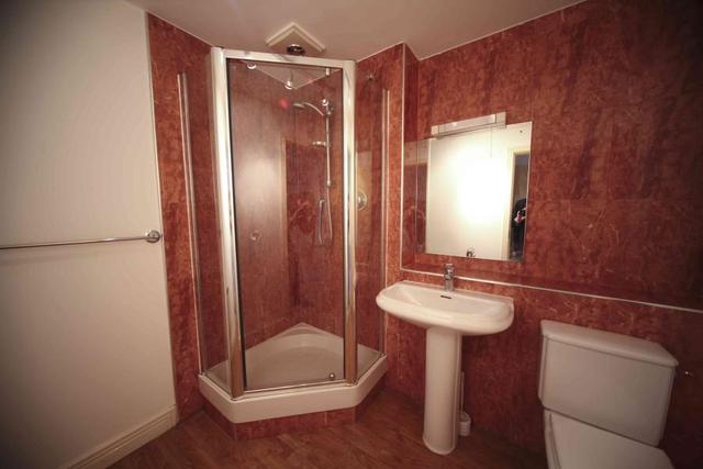  Image of 3 bedroom Flat to rent in Wharfside Street Birmingham B1 at Birmingham, B1 1RB