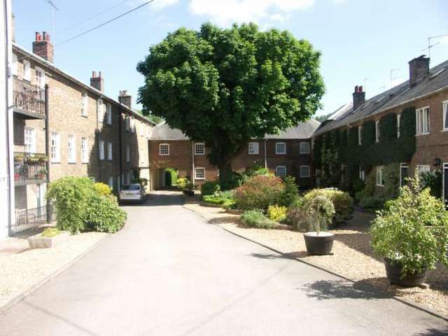  Image of 1 bedroom Apartment for sale in Tring Station Tring HP23 at Royal Court Tring Station Tring, HP23 5SG