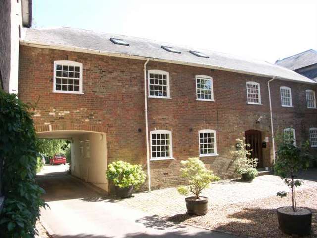  Image of 1 bedroom Apartment for sale in Tring Station Tring HP23 at Royal Court Tring Station Tring, HP23 5SG