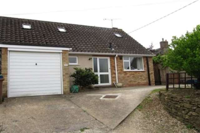  Image of 3 bedroom Bungalow to rent in Rugby Road Kilsby Rugby CV23 at Rugby, CV23 8XX