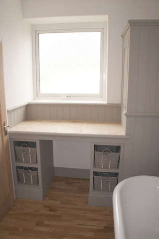  Image of 2 bedroom Flat for sale in Russell Place Plymouth PL4 at Pennycomequick Plymouth Devon, PL4 6NJ