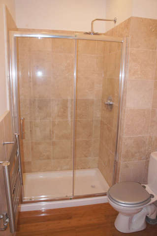  Image of 2 bedroom Flat for sale in Russell Place Plymouth PL4 at Pennycomequick Plymouth Devon, PL4 6NJ