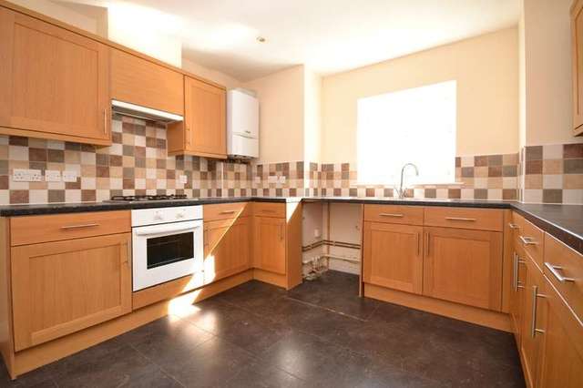  Image of 2 bedroom Ground Flat for sale in Binstead Hill Binstead Ryde PO33 at Binstead Ryde Isle Of Wight, PO33 3RL