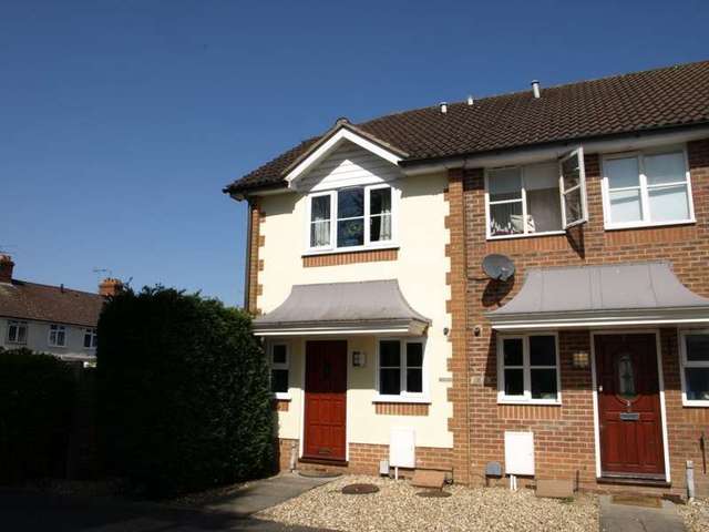  Image of 2 bedroom End of Terrace for sale in Salesian View Farnborough GU14 at Salesian View  Farnborough, GU14 6JQ