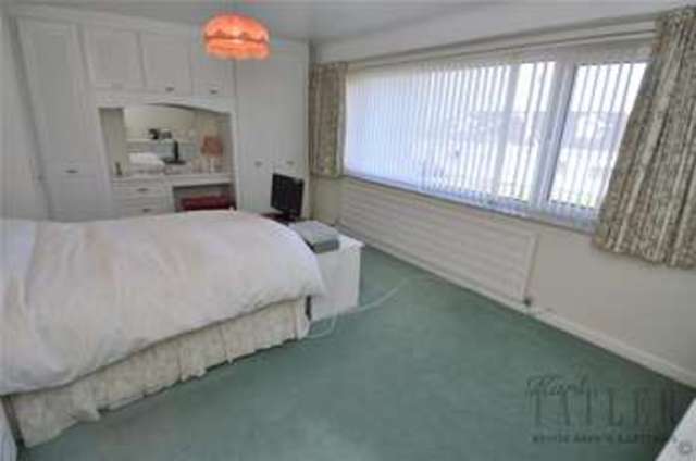  Image of 4 bedroom Detached house for sale in Sandham Grove Heswall Wirral CH60 at Heswall Wirral Gayton, CH60 1XW