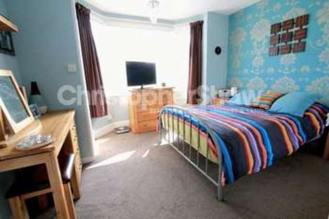  Image of 5 bedroom Detached house for sale in Saxonhurst Road Bournemouth BH10 at Saxonhurst Road  Bournemouth, BH10 6JH