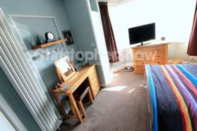  Image of 5 bedroom Detached house for sale in Saxonhurst Road Bournemouth BH10 at Saxonhurst Road  Bournemouth, BH10 6JH