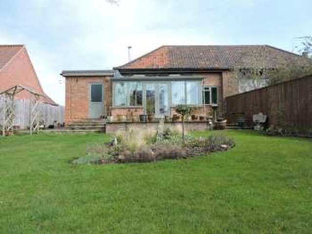  Image of 2 bedroom Bungalow to rent in Badingham Badingham Woodbridge IP13 at Badingham  Woodbridge, IP13 8JZ