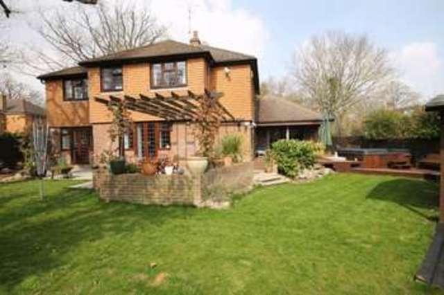  Image of 5 bedroom Detached house for sale in Shelley Wood Gatehouse Lane Burgess Hill RH15 at Gatehouse Lane  Burgess Hill, RH15 9XL