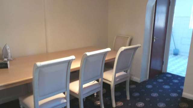  Image of 4 bedroom Apartment to rent in Shepherds Bush Road London W6 at Shepherds Bush Road Hammersmith London, W6 7PH