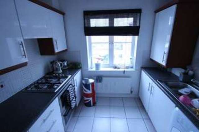  Image of 2 bedroom Flat to rent in Birch Court Sherman Gardens Chadwell Heath Romford RM6 at Sherman Gardens Chadwell Heath Romford, RM6 4AP