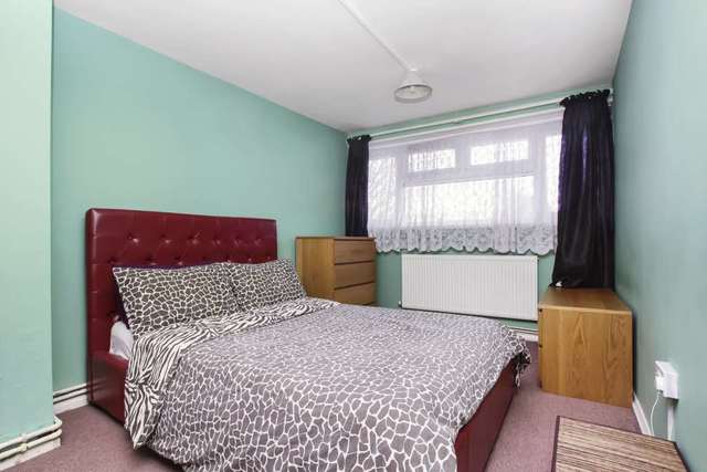  Image of 3 bedroom Maisonette to rent in Shernhall Street London E17 at Shernhall Street Walthamstow London, E17 9JA