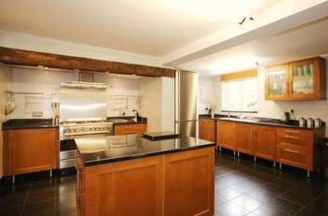  Image of 5 bedroom Detached house for sale in Shortheath Road Moira Swadlincote DE12 at Shortheath Road  Moira, DE12 6AL