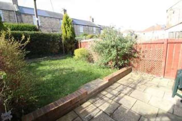  Image of 3 bedroom Terraced house to rent in Simpson Street Ryton NE40 at Simpson Street Crookhill Ryton, NE40 3EP