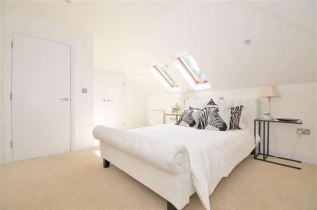  Image of 5 bedroom Detached house for sale in Smitham Bottom Lane Purley CR8 at Purley Surrey Purley, CR8 3DF