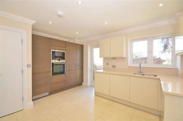  Image of 5 bedroom Detached house for sale in Smitham Bottom Lane Purley CR8 at Purley Surrey Purley, CR8 3DF