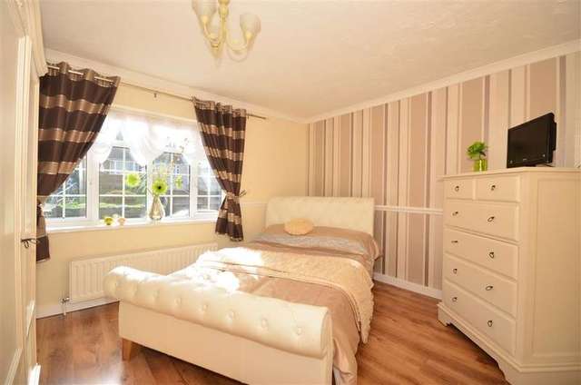  Image of 4 bedroom Detached house for sale in Snodhurst Avenue Chatham ME5 at Walderslade Chatham Chatham, ME5 0TB
