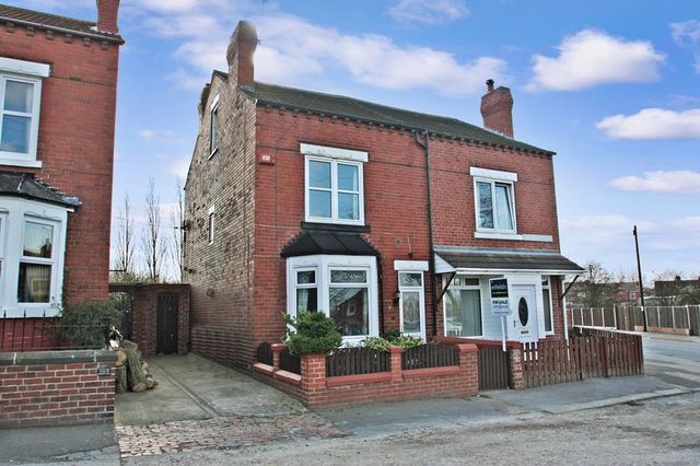  Image of 3 bedroom Semi-Detached house for sale in Springfield Mount South Elmsall Pontefract WF9 at Springfield Mount South Elmsall Pontefract, WF9 2LZ