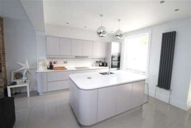  Image of 6 bedroom Detached house for sale in Springfield Road Brighton BN1 at Springfield Road  Brighton, BN1 6BZ