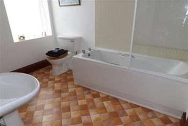  Image of 1 bedroom Flat to rent in St. Andrews Road South St. Annes Lytham St. Annes FY8 at Lytham St. Annes, FY8 1PS