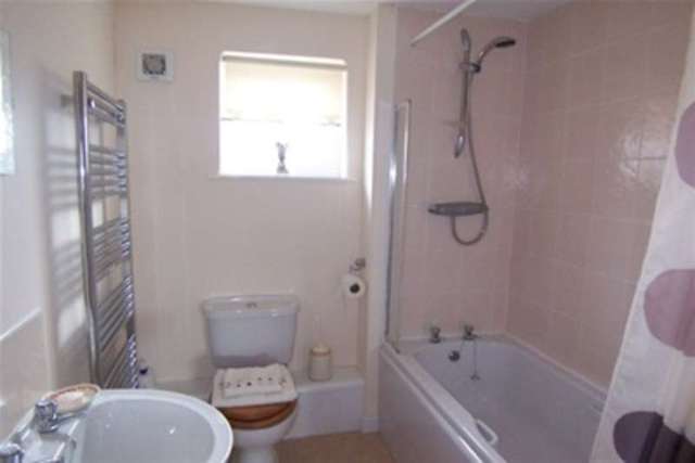  Image of 2 bedroom Flat to rent in St. Andrews Square Lowland Road Brandon Durham DH7 at Durham, DH7 8NU