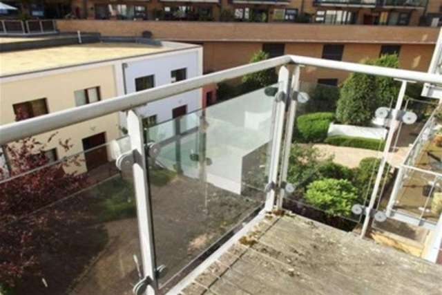  Image of 1 bedroom Flat to rent in St. David Mews Bristol BS1 at Bristol, BS1 5QP