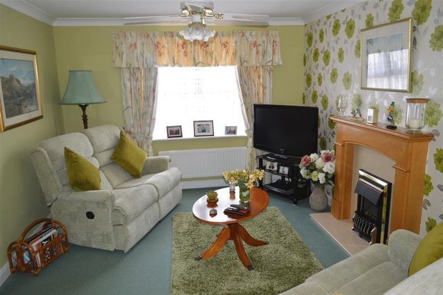  Image of 3 bedroom Detached house for sale in Riverside Close St. Georges Weston-super-Mare BS22 at Riverside Close St. Georges Weston-Super-Mare, BS22 7RZ