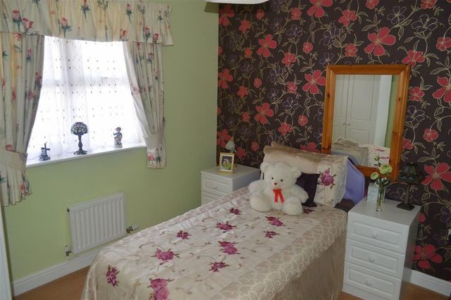  Image of 3 bedroom Detached house for sale in Riverside Close St. Georges Weston-super-Mare BS22 at Riverside Close St. Georges Weston-Super-Mare, BS22 7RZ