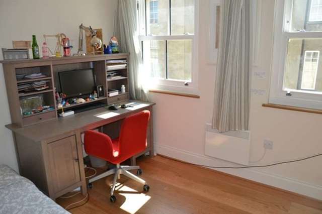  Image of 2 bedroom Apartment to rent in St. Georges Place Bath BA1 at St Georges Place  Bath, BA1 3AA