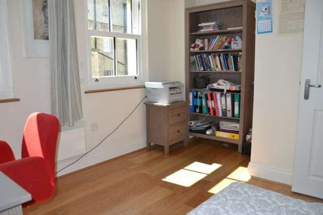  Image of 2 bedroom Apartment to rent in St. Georges Place Bath BA1 at St Georges Place  Bath, BA1 3AA