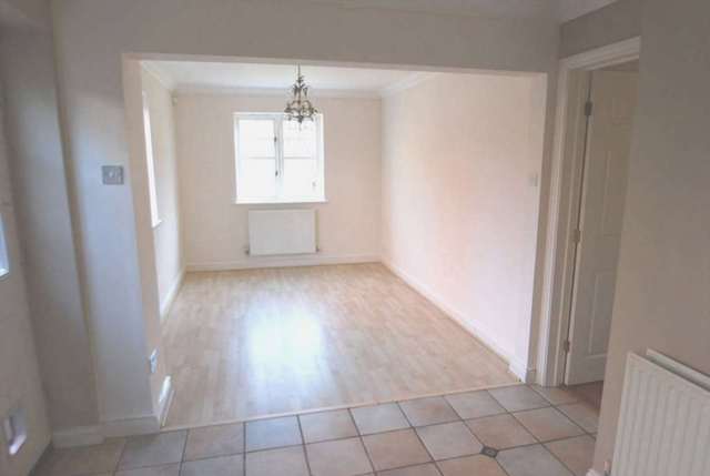  Image of 5 bedroom Detached house to rent in St. Helens Avenue Benson Wallingford OX10 at St Helens Avenue Benson Wallingford, OX10 6RY
