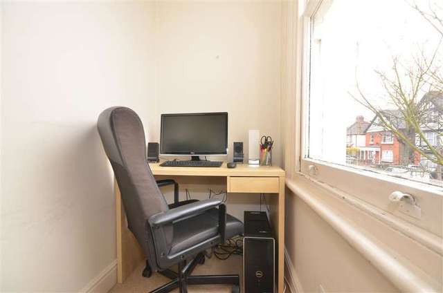  Image of 1 bedroom Flat for sale in St. James Road Sutton SM1 at Sutton Surrey Sutton, SM1 2TN