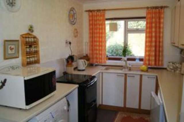  Image of 3 bedroom Bungalow for sale in Sylvan Close St. Leonards Ringwood BH24 at St. Leonards Ringwood St Leonards, BH24 2RA