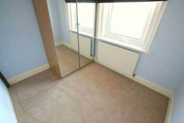  Image of 3 bedroom Semi-Detached house to rent in Stanton Road Bournemouth BH10 at Stanton Road  Bournemouth, BH10 5DS