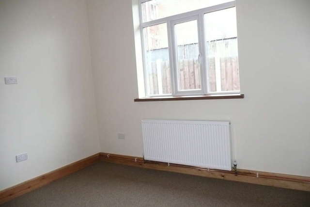  Image of 3 bedroom Detached house to rent in Station Road Renishaw Sheffield S21 at Renishaw Sheffield Renishaw, S21 3WF