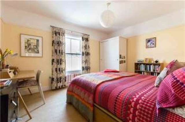 Image of 3 bedroom Terraced house for sale in Station Road Waterbeach Cambridge CB25 at Waterbeach, CB25 9HT