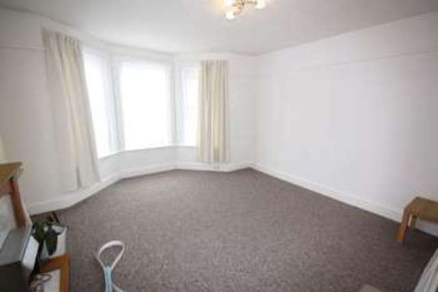  Image of 1 bedroom Flat for sale in Stour Road Christchurch BH23 at Stour Road  Christchurch, BH23 1LN