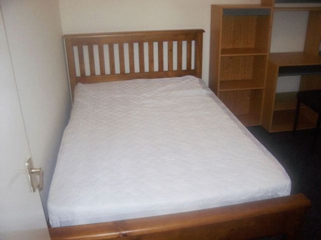  Image of 3 bedroom Flat to rent in Stratford Road Heaton Newcastle upon Tyne NE6 at Stratford Road  Newcastle Upon Tyne, NE6 5PB