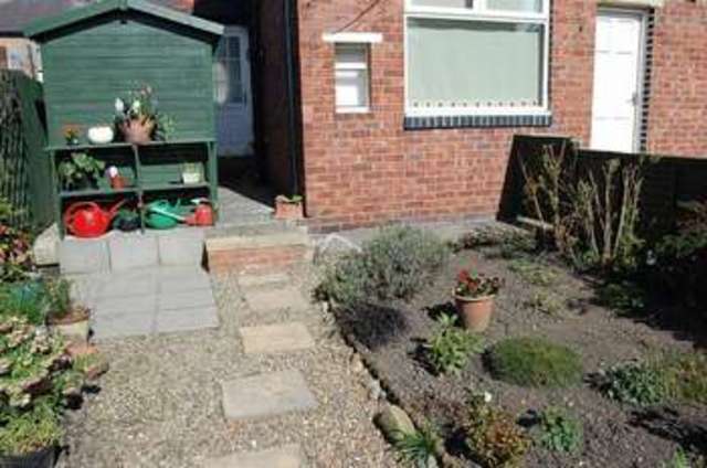  Image of 2 bedroom Flat for sale in Grosvenor Gardens Wallsend NE28 at Grosvenor Gardens  Wallsend, NE28 0LW