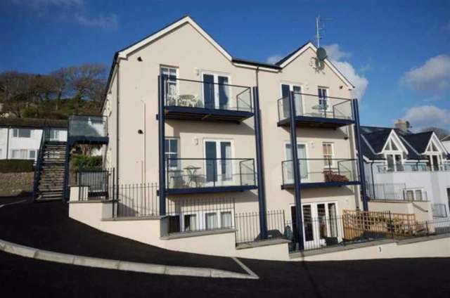  Image of 2 bedroom Apartment for sale in Golygfa Coron Penally Tenby SA70 at Golygfa Coron Penally Tenby, SA70 7QN