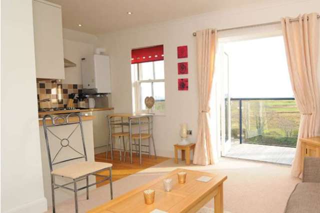  Image of 2 bedroom Apartment for sale in Golygfa Coron Penally Tenby SA70 at Golygfa Coron Penally Tenby, SA70 7QN
