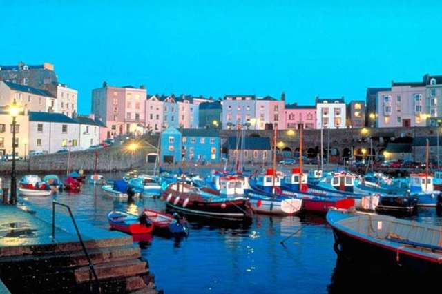  Image of 2 bedroom Apartment for sale in Golygfa Coron Penally Tenby SA70 at Golygfa Coron Penally Tenby, SA70 7QN