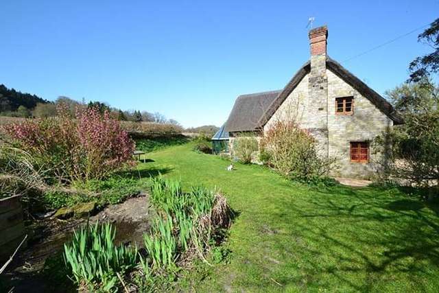  Image of 4 bedroom Detached house for sale in Sutton Mandeville Salisbury SP3 at Sutton Mandeville Salisbury, SP3 5LZ
