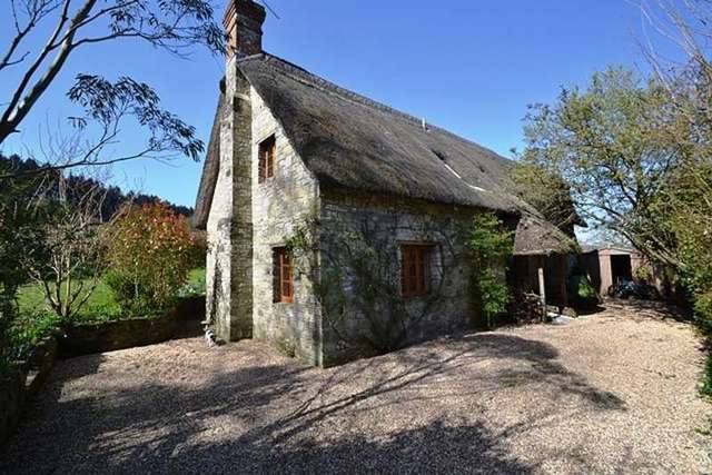  Image of 4 bedroom Detached house for sale in Sutton Mandeville Salisbury SP3 at Sutton Mandeville Salisbury, SP3 5LZ