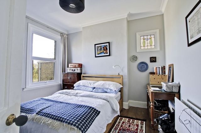  Image of 2 bedroom Flat for sale in Swallowfield Road London SE7 at Swallowfield Road  Charlton, SE7 7NR