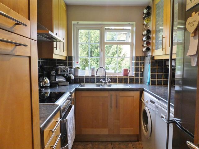  Image of 2 bedroom Flat for sale in Sycamore Close Carshalton SM5 at Carshalton Surrey Carshalton, SM5 2PS