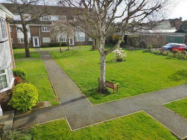  Image of 2 bedroom Flat for sale in Sycamore Close Carshalton SM5 at Carshalton Surrey Carshalton, SM5 2PS