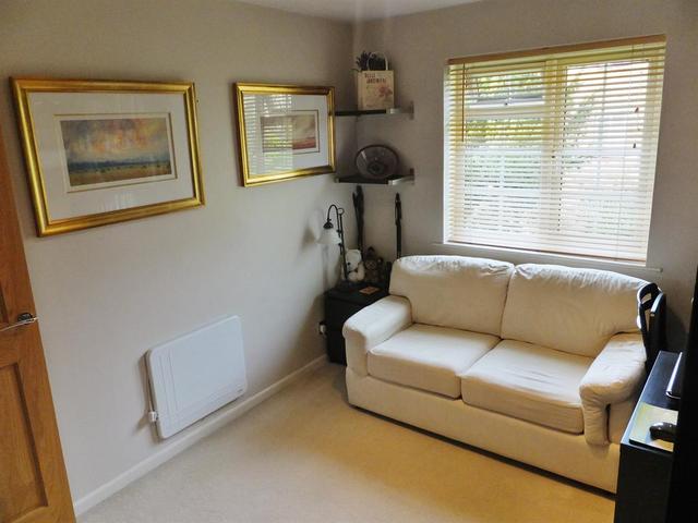  Image of 2 bedroom Flat for sale in Sycamore Close Carshalton SM5 at Carshalton Surrey Carshalton, SM5 2PS