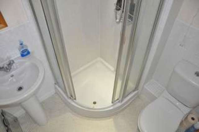  Image of 3 bedroom Terraced house to rent in Tarnock Avenue Whitchurch Bristol BS14 at Tarnock Avenue  Bristol, BS14 9RS